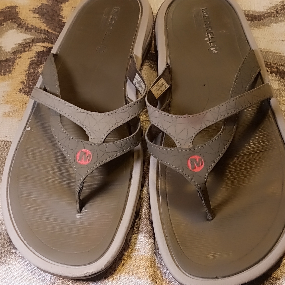 merrelle sandals size 9 in excellent condition see pictures for more details